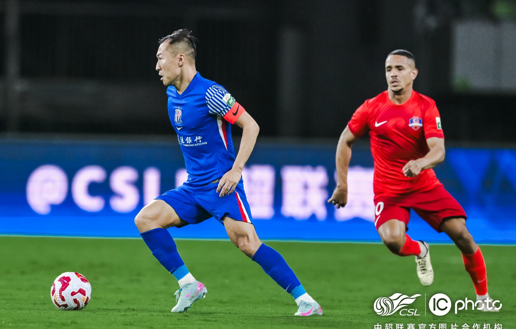 QYG-包含上海申花迎足总杯关键赛，国际比赛日篮板制胜，气氛紧张，训练强度明显提升的词条