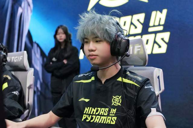 QYG-Rookie连续十五场比赛得分超过逆转，日本队挑战极限！的简单介绍